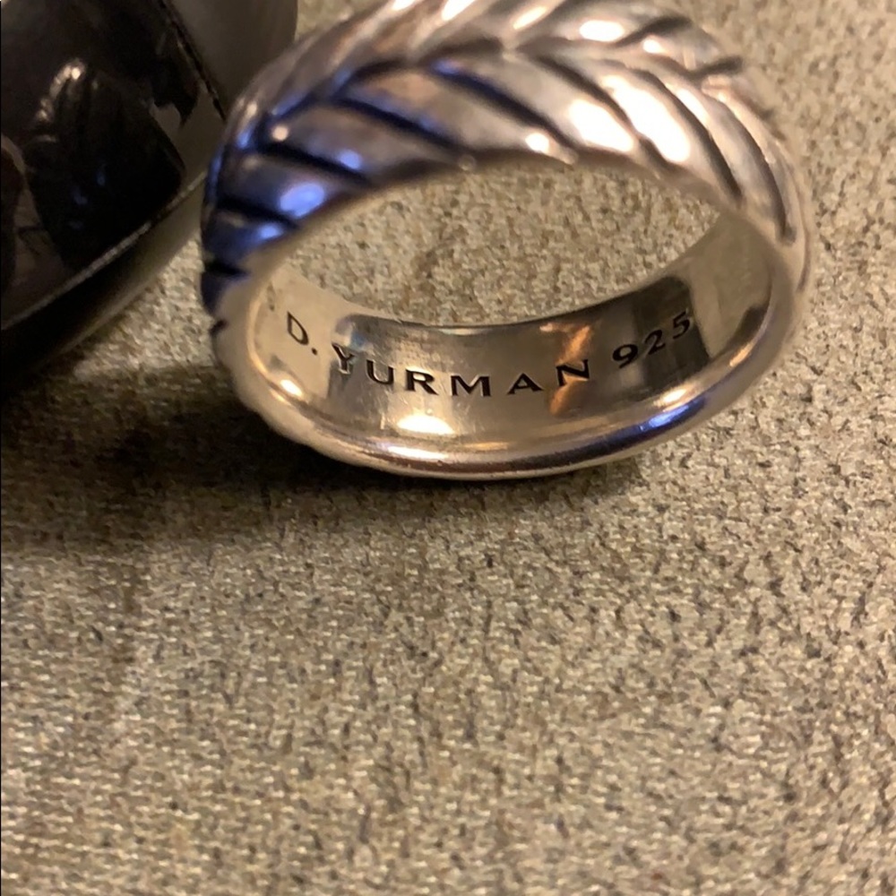 David Yurman Ring - Picture 2 of 5
